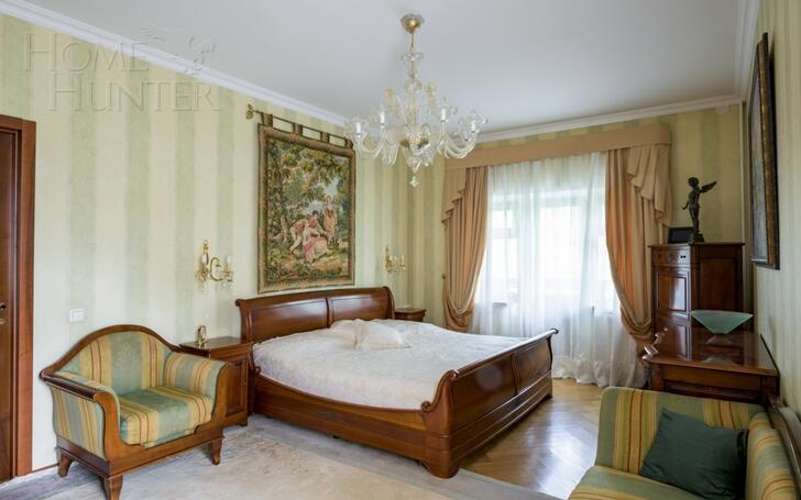 2-этажный коттедж 880 м² с отделкой