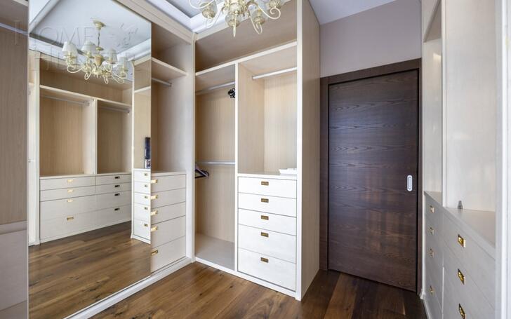 3-этажный таунхаус 310 м² с отделкой