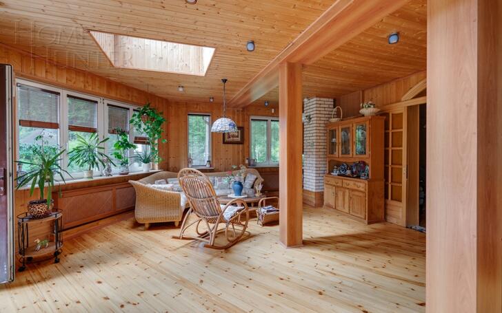 3-этажный коттедж 650 м² с отделкой