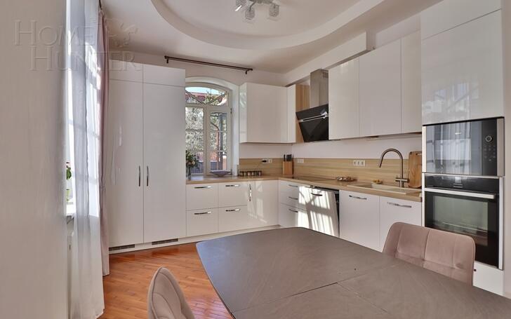 2-этажный коттедж 450 м² с отделкой