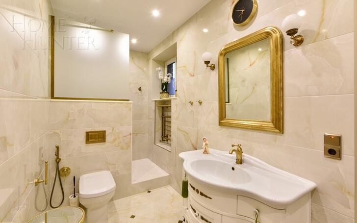3-этажный коттедж 450 м² с отделкой