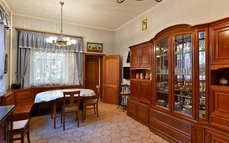 2-этажный коттедж 320 м² с отделкой