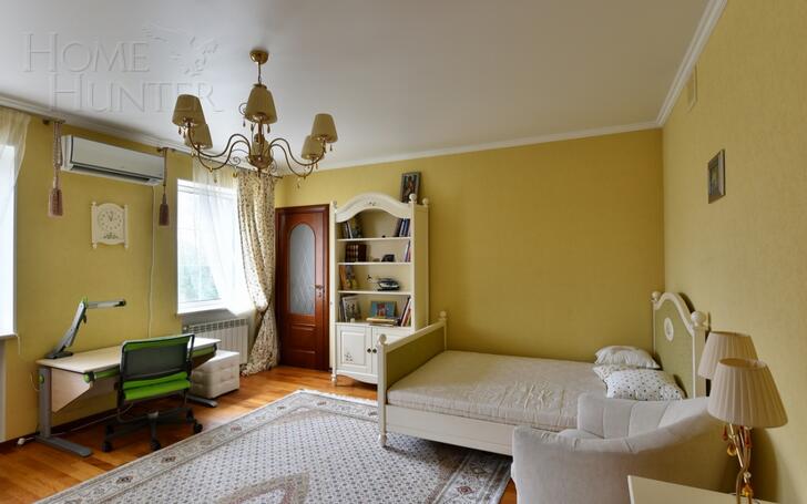 2-этажный коттедж 560 м² с отделкой