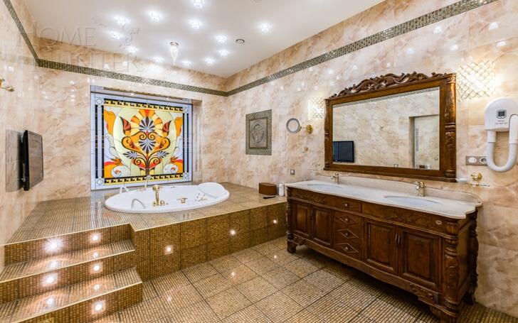 3-этажный коттедж 1 650 м² с отделкой