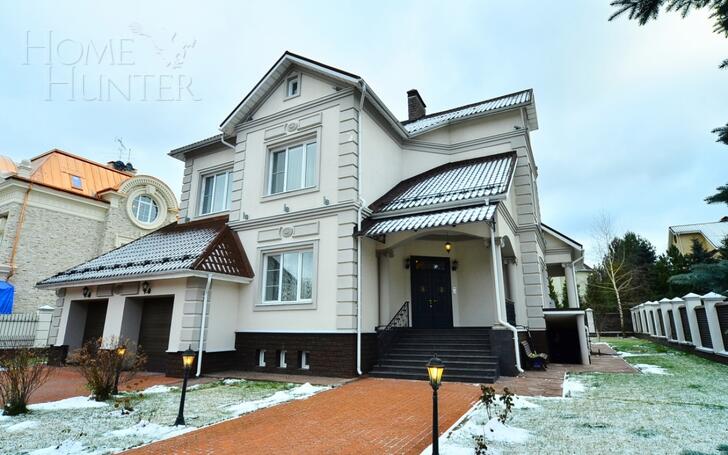 2-этажный коттедж 500 м² с отделкой