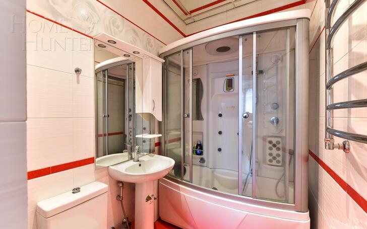 3-этажный коттедж 750 м² с отделкой