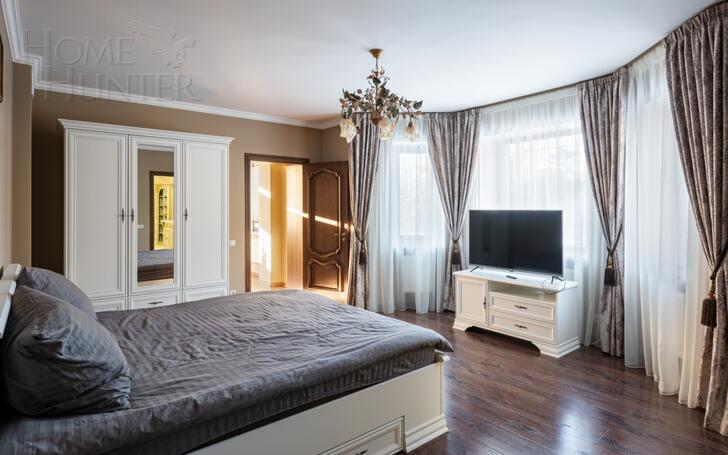 2-этажный коттедж 500 м² с отделкой