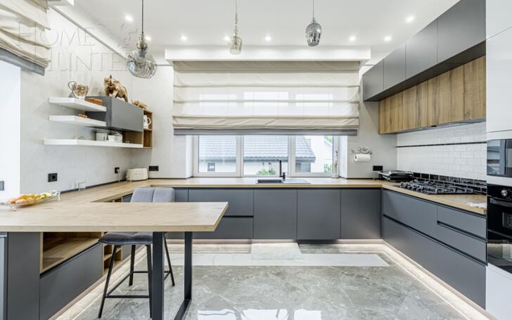 2-этажный коттедж 650 м² с отделкой