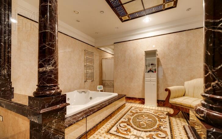 2-этажный коттедж 1 200 м² с отделкой