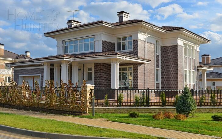 2-этажный коттедж 400 м² с отделкой