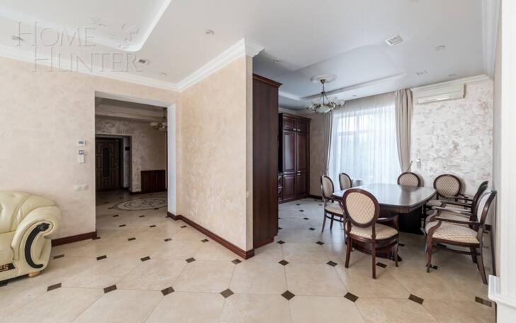 2-этажный коттедж 250 м² с отделкой