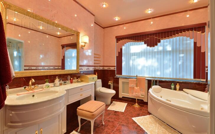 2-этажный коттедж 900 м² с отделкой