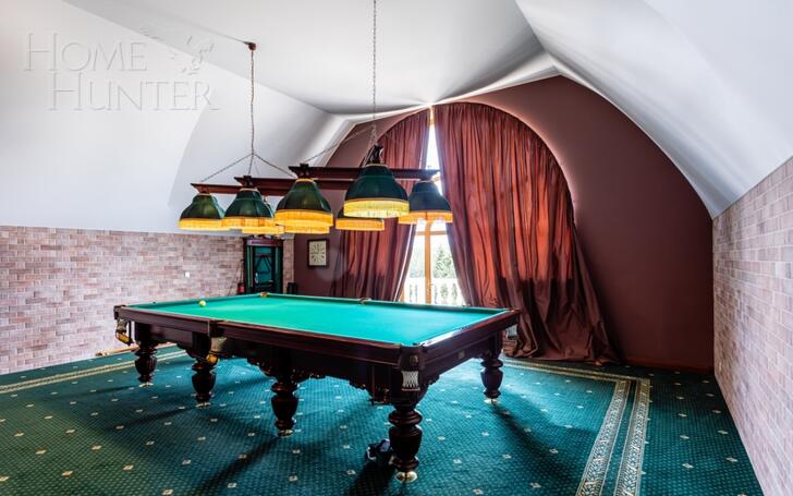 3-этажный коттедж 750 м² с отделкой