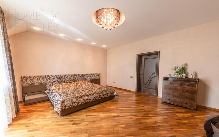 2-этажный коттедж 730 м² с отделкой