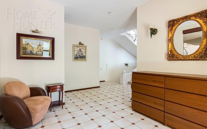 2-этажный коттедж 650 м² с отделкой