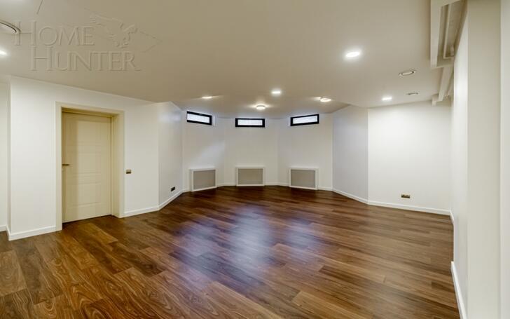 2-этажный коттедж 400 м² с отделкой