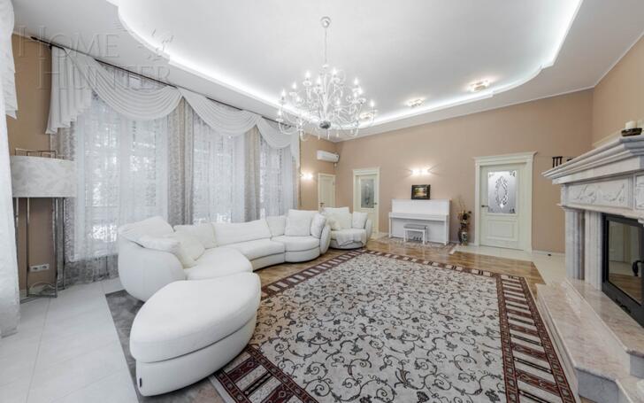 2-этажный коттедж 340 м² с отделкой