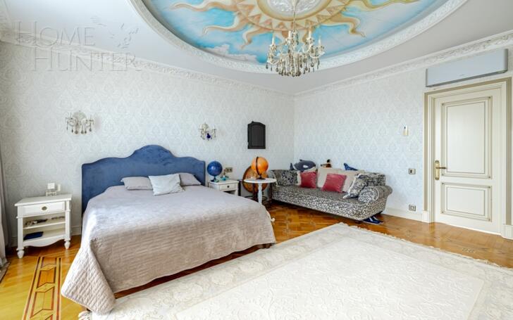 2-этажный коттедж 1 000 м² с отделкой