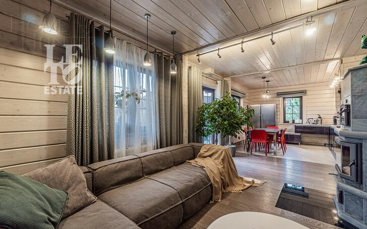 2-этажный коттедж 229.5 м² с отделкой