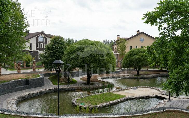 2-этажный коттедж 593 м² с отделкой