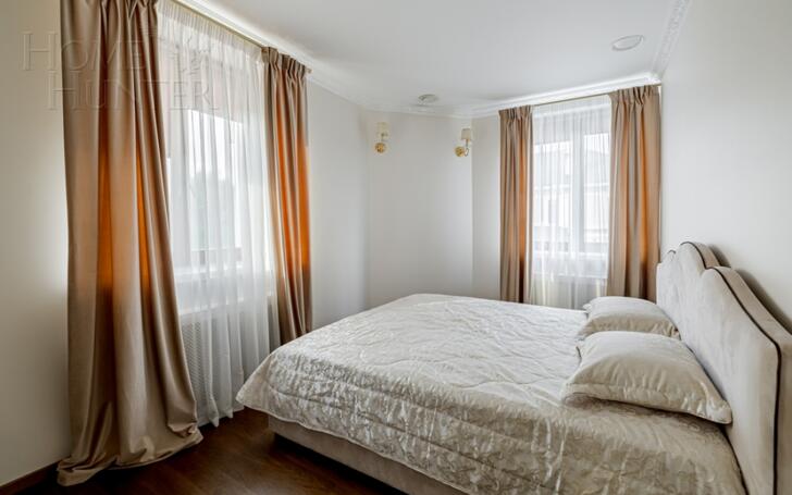 2-этажный коттедж 400 м² с отделкой