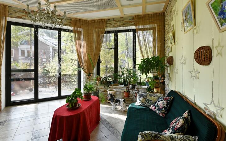 2-этажный коттедж 1 100 м² с отделкой