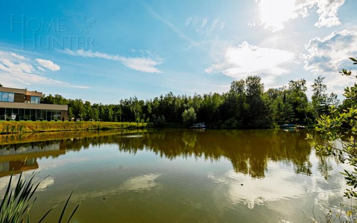 2-этажный коттедж 400 м² без отделки