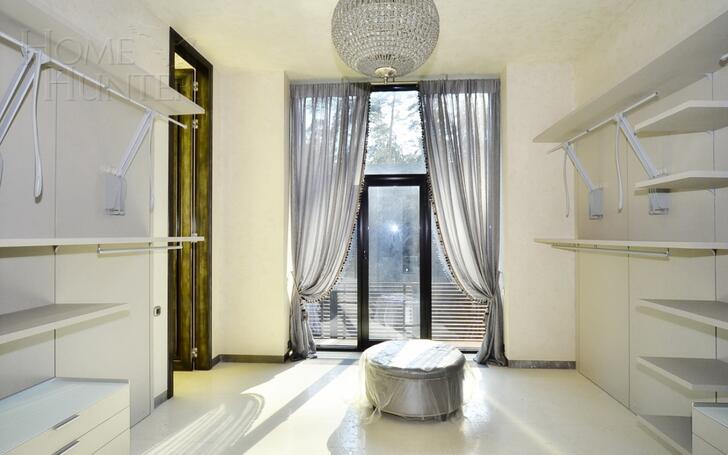 2-этажный коттедж 580 м² с отделкой