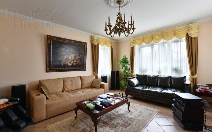 2-этажный коттедж 550 м² с отделкой