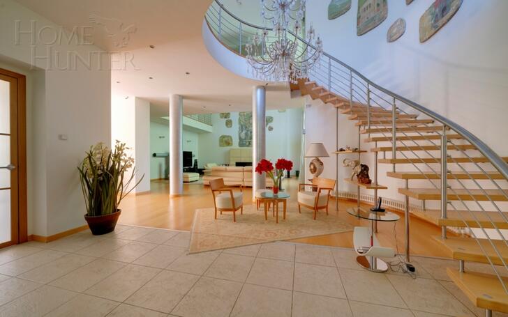 2-этажный коттедж 798.6 м² с отделкой