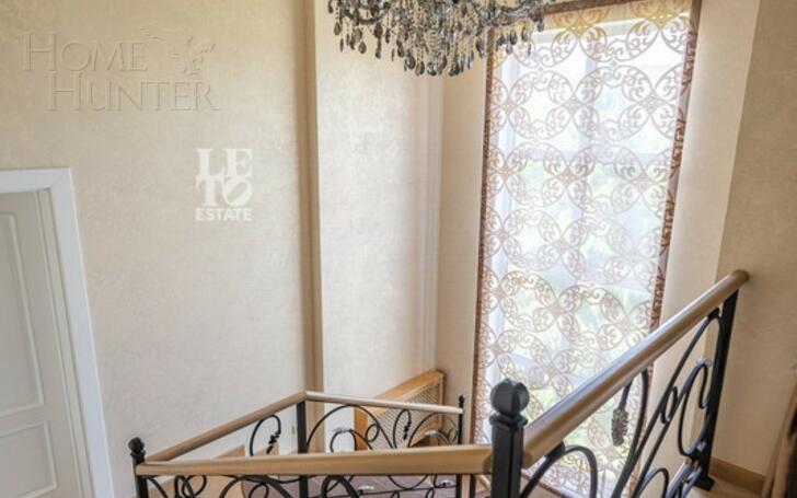 2-этажный коттедж 286.6 м² с отделкой