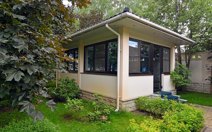 2-этажный коттедж 900 м² с отделкой