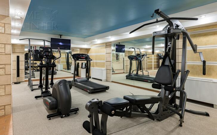 2-этажный коттедж 1 250 м² с отделкой