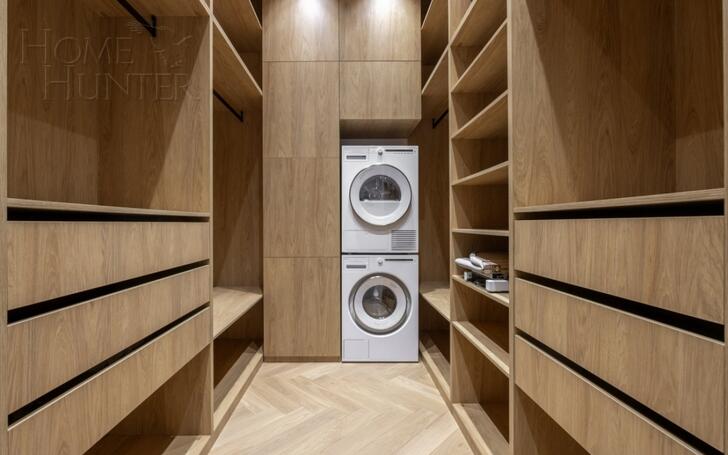 3-этажный таунхаус 238 м² без отделки