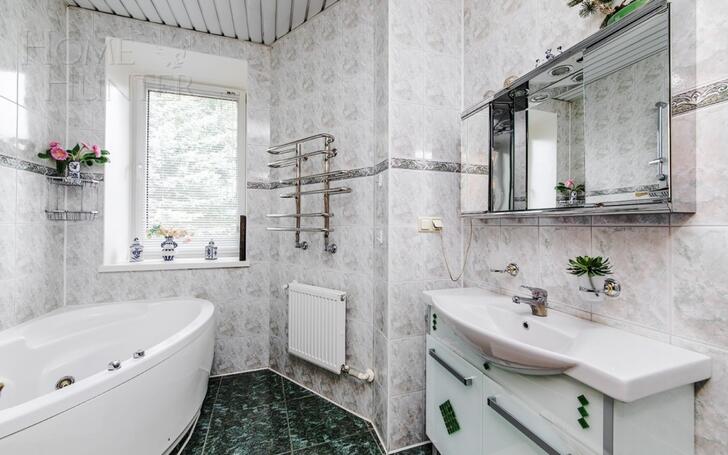 2-этажный коттедж 372 м² с отделкой