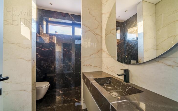 3-этажный коттедж 280 м² с отделкой
