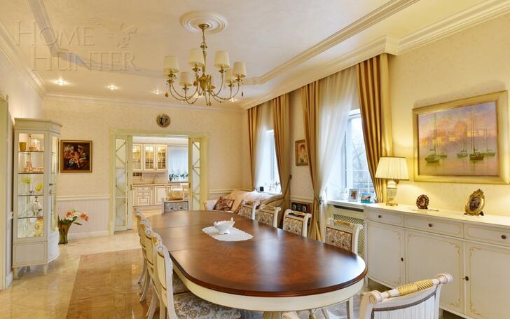 2-этажный коттедж 560 м² с отделкой