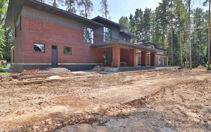 2-этажный коттедж 460 м² без отделки