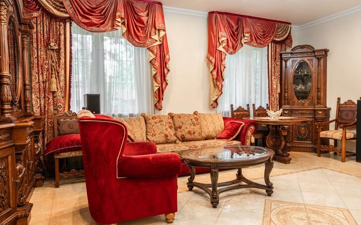 2-этажный коттедж 450 м² с отделкой