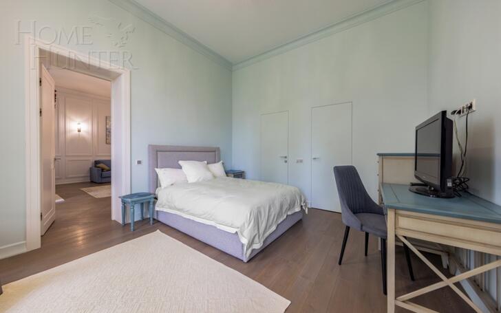 2-этажный коттедж 700 м² с отделкой