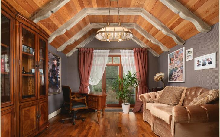 2-этажный коттедж 320 м² с отделкой