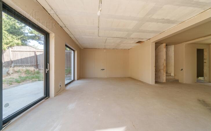 2-этажный коттедж 350 м² без отделки