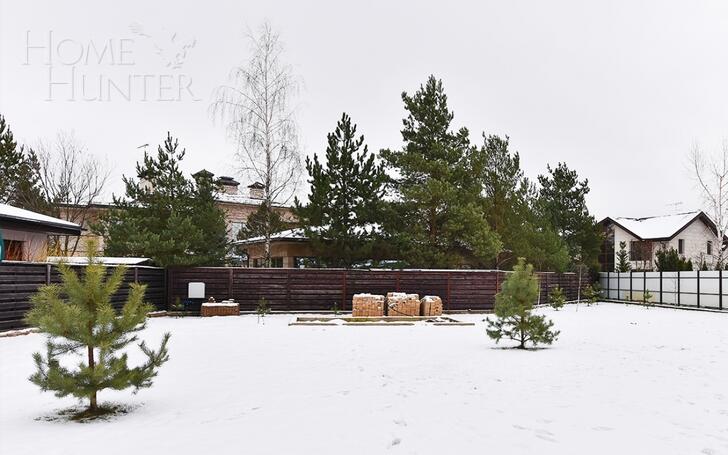 2-этажный коттедж 1 000 м² с отделкой
