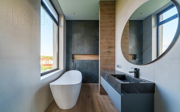 3-этажный коттедж 280 м² с отделкой