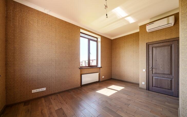 2-этажный коттедж 400 м² с отделкой