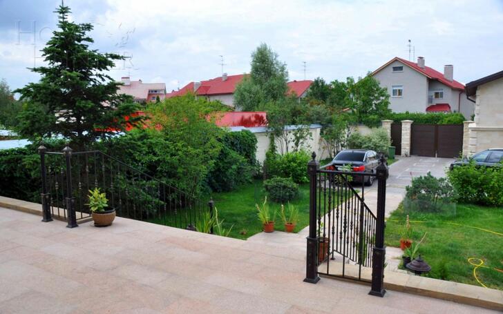 3-этажный коттедж 780 м² с отделкой