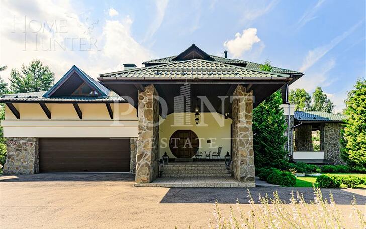 2-этажный коттедж 1 140 м² с отделкой