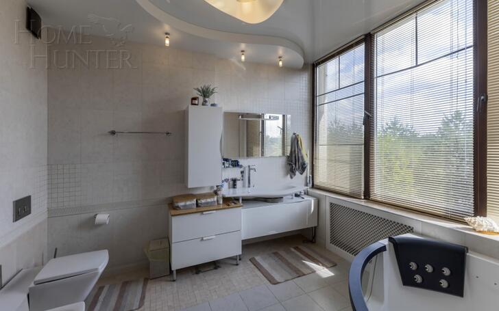 2-этажный таунхаус 250 м² с отделкой