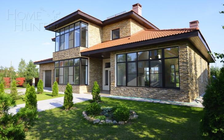 2-этажный коттедж 357 м² с отделкой