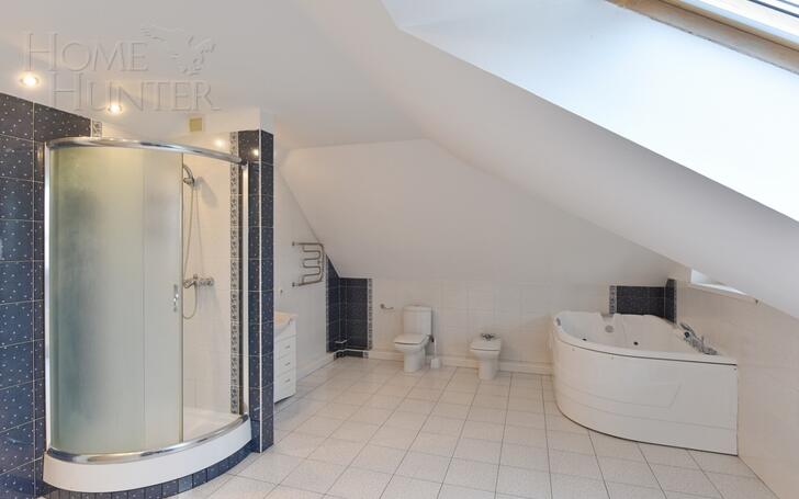 2-этажный коттедж 700 м² с отделкой